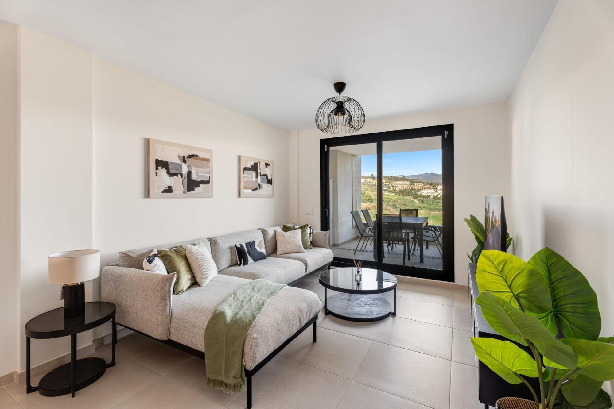 2 Bedroom With Spectacular Views In Hercesa Calanova Golf Málaga